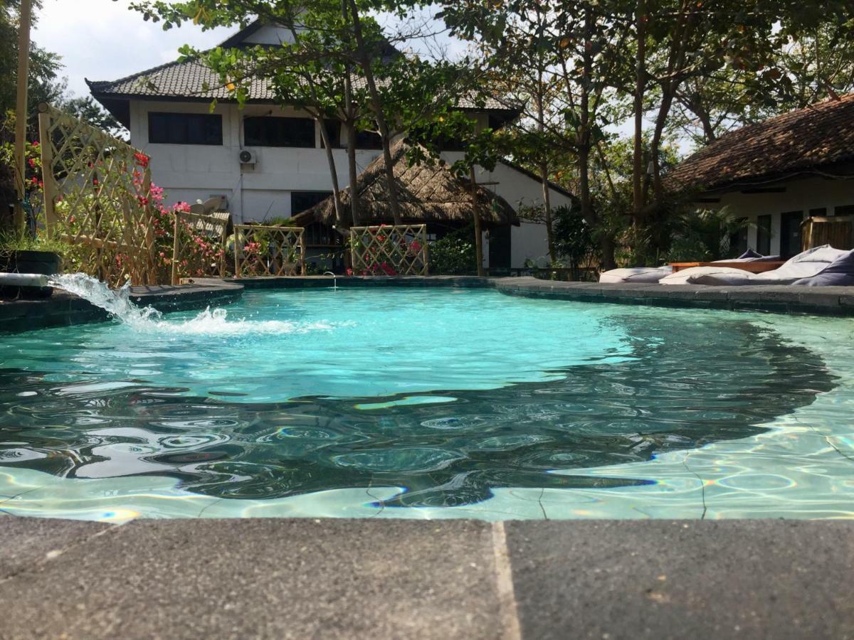 Lutwala Bungalows And Private Villa Gili Trawangan Exterior foto